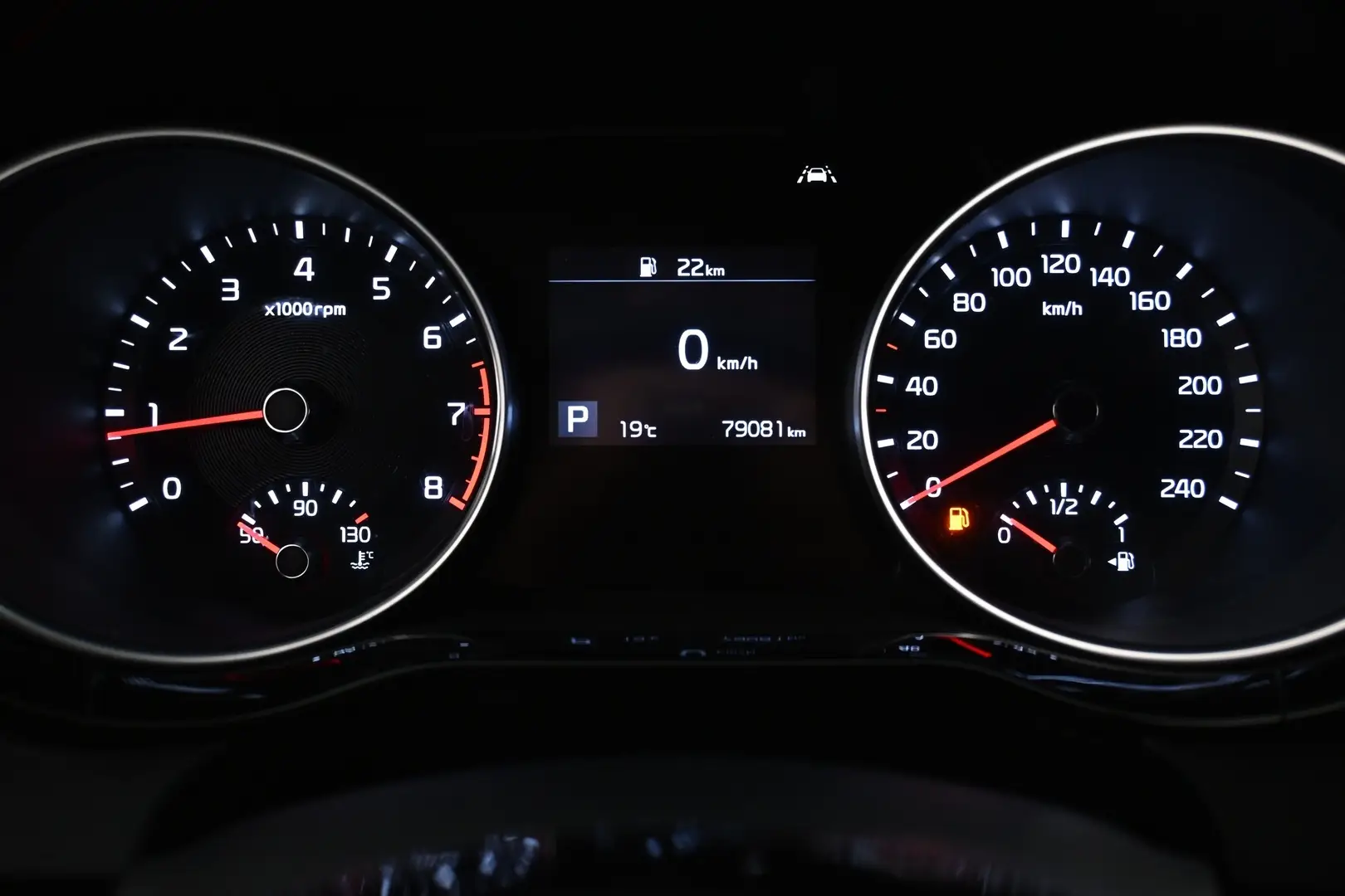Car Image - 3KH5LOKrRfV4wihZgL7OrE