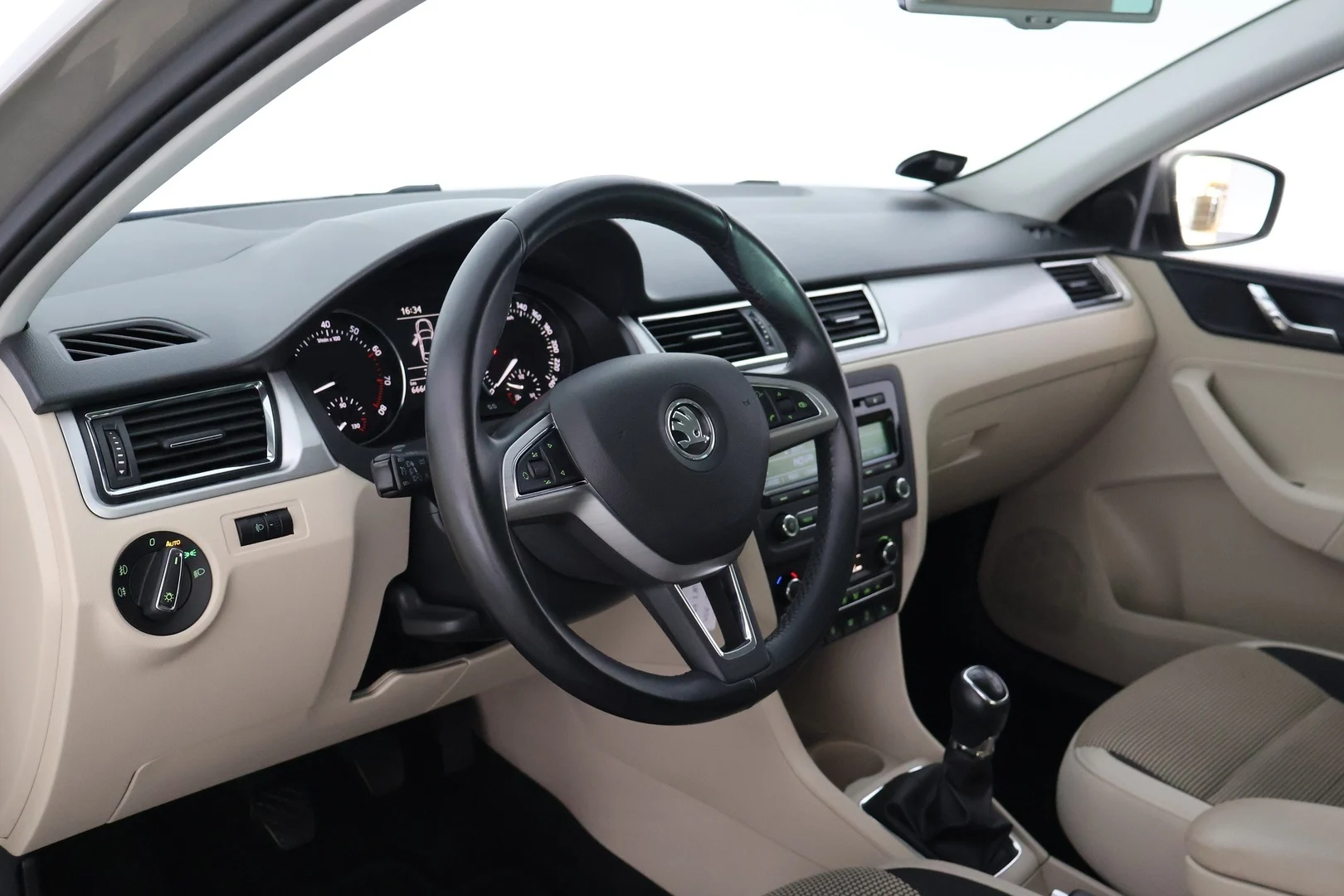 Car Image - 7wzPjxD1rBHffsOvqSRRoS
