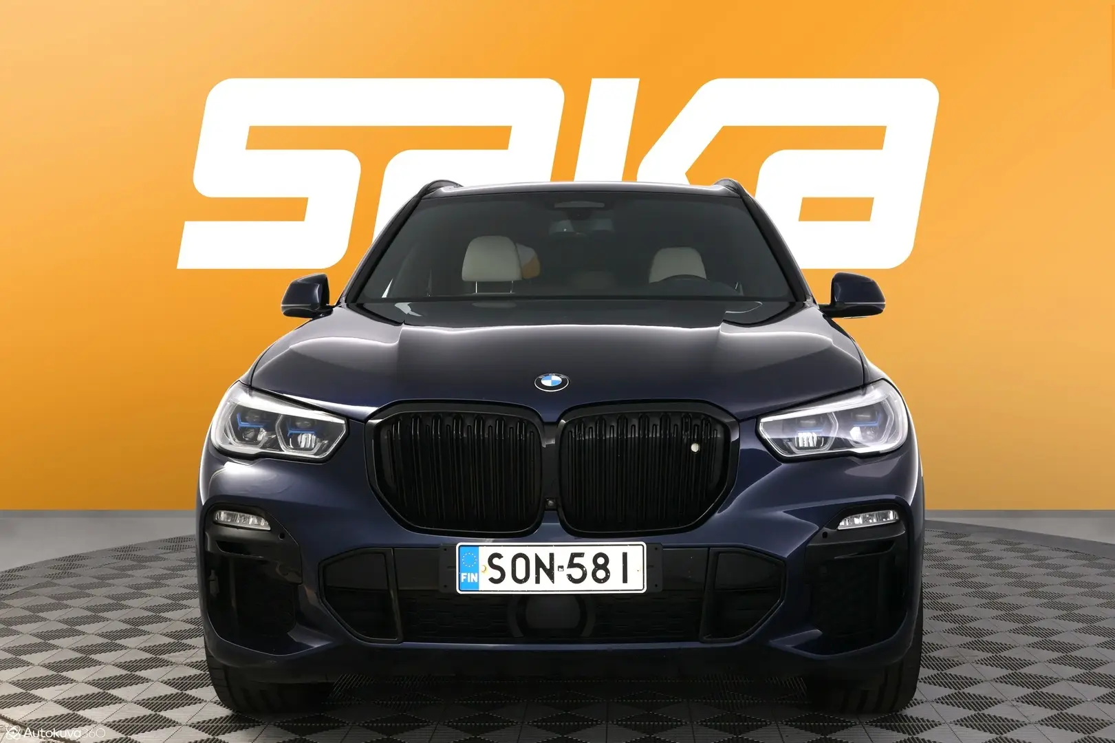 Car Image - 3z18sxEGfI2De7BUXTvgdJ