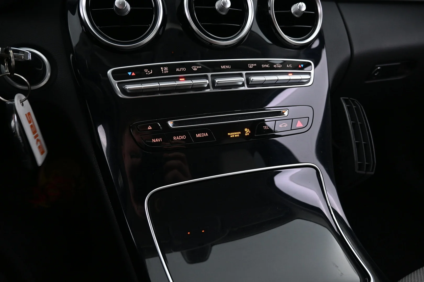 Car Image - 16x3txL7Gh68v6AJHuMkIt