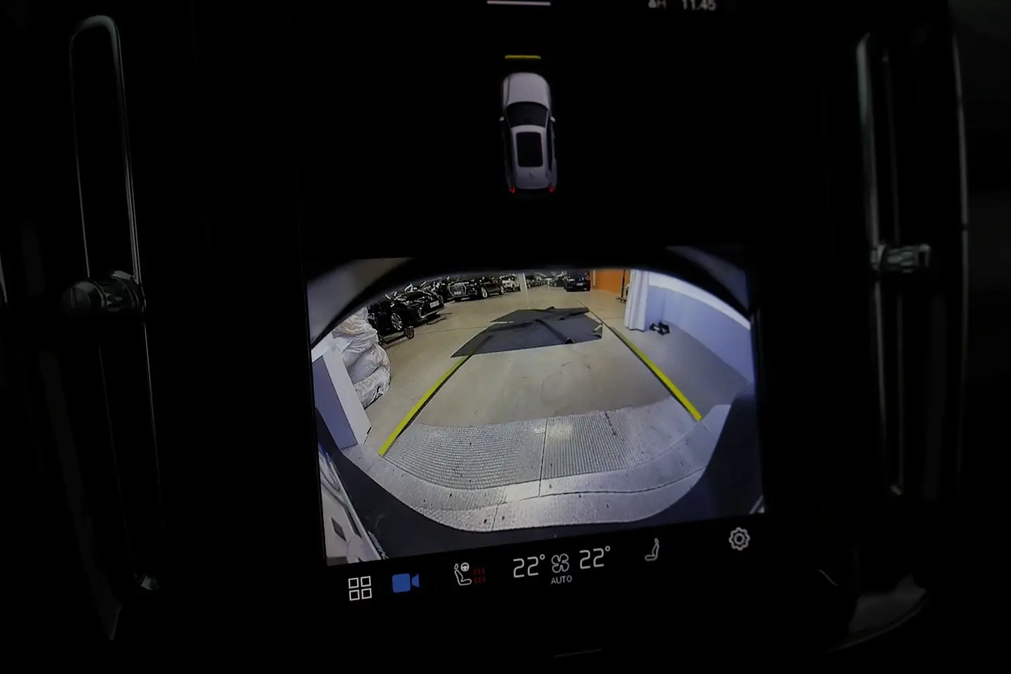 Car Image - 2sHgDwhSjgFQab8dXSBhrc