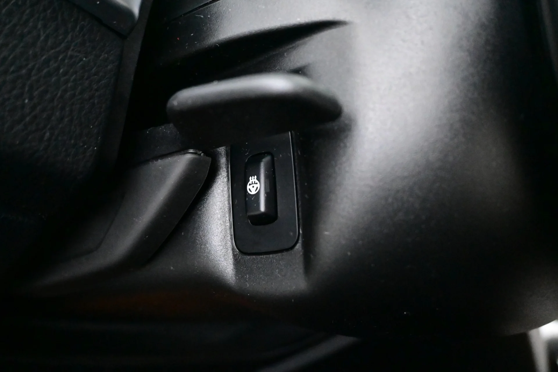 Car Image - 7fdcYhyGRQIRXVz9WnxmaA