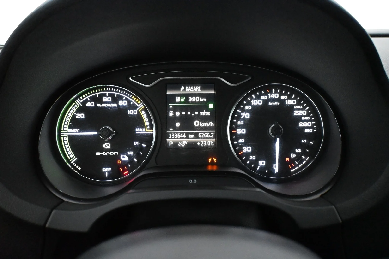 Car Image - 2T1Z4gp8GkD3vFnDovLffi