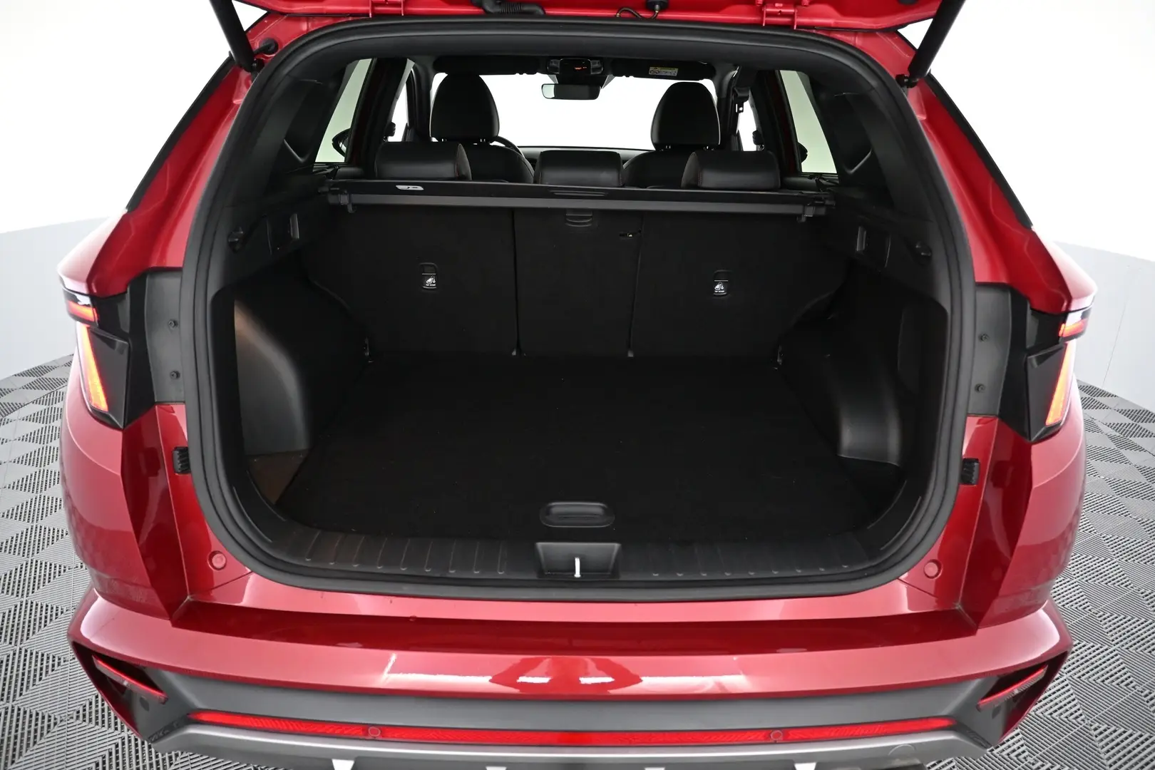 Car Image - 1HLscHy3lDKobAaSWc4co1