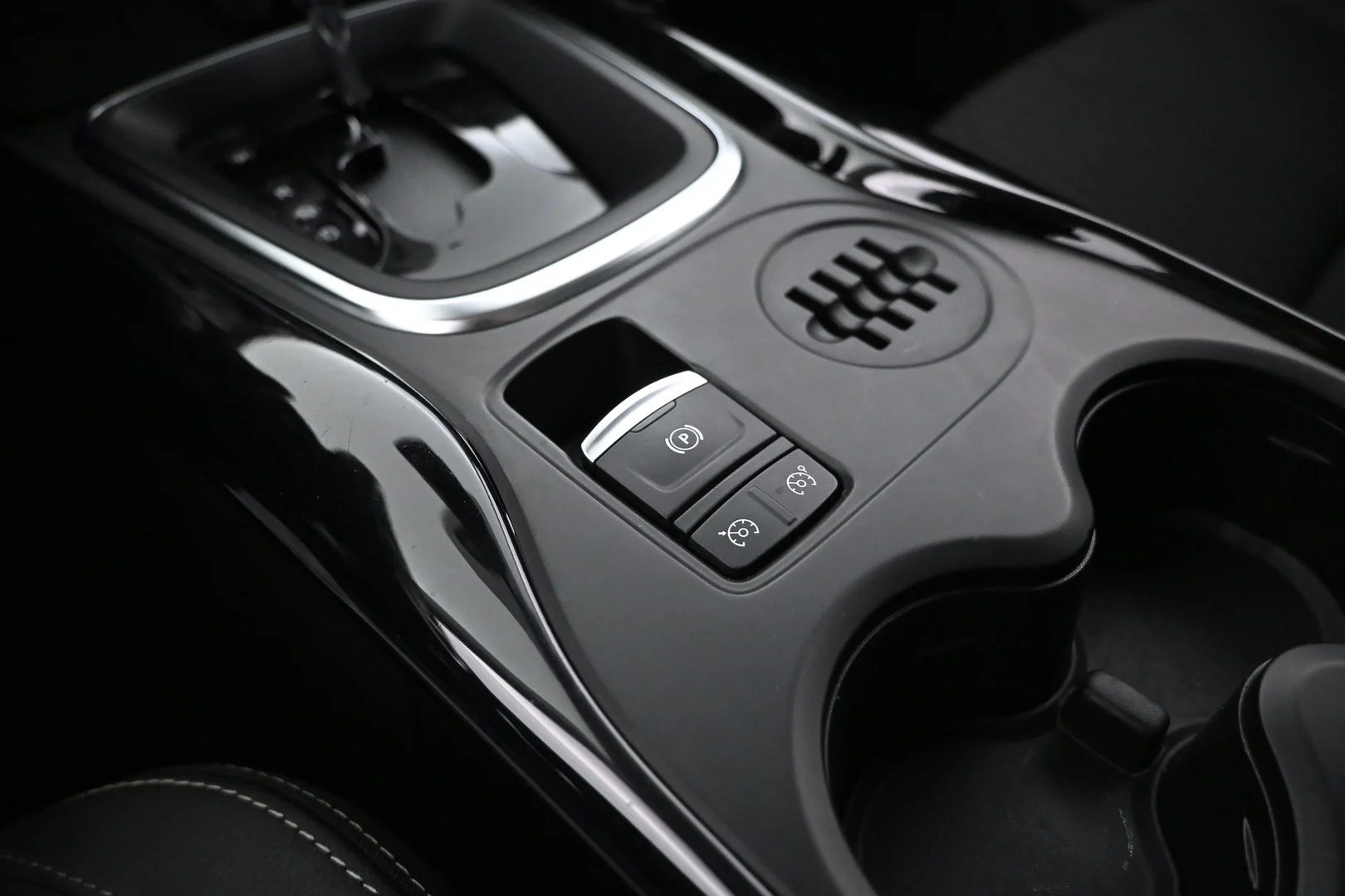 Car Image - 13XaNRWWxGOZcMmXQXsXdk
