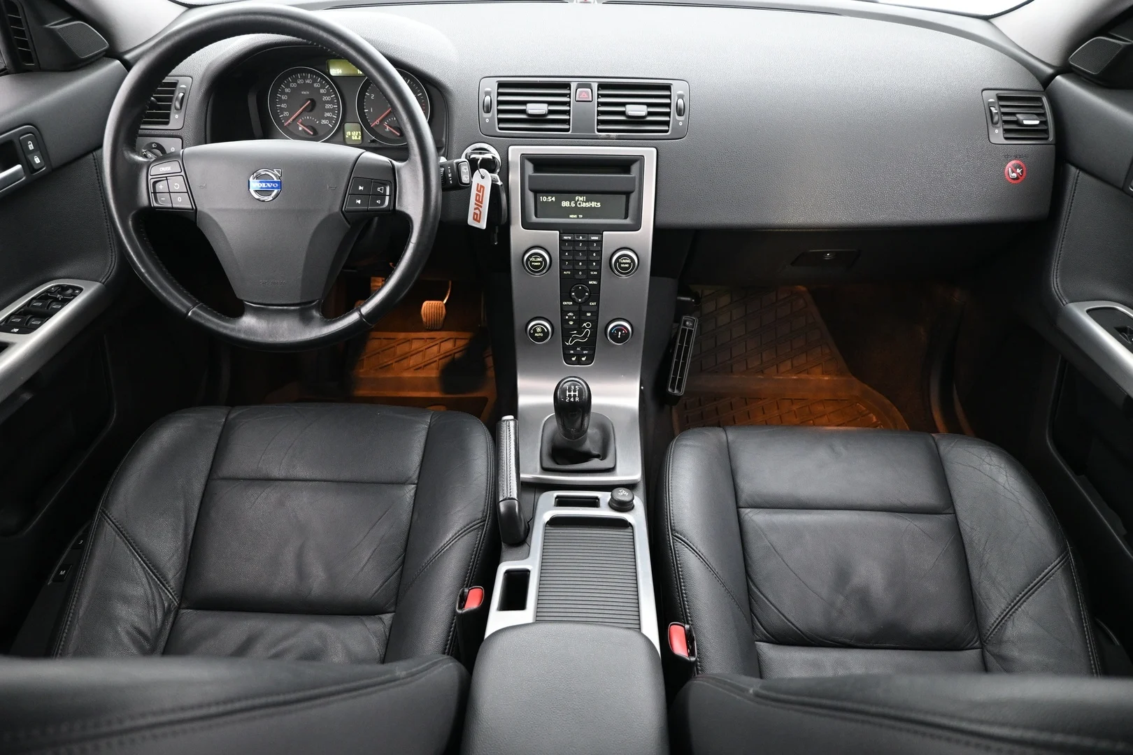 Car Image - 2amoGSrLwC3qsu0UbTDbkf