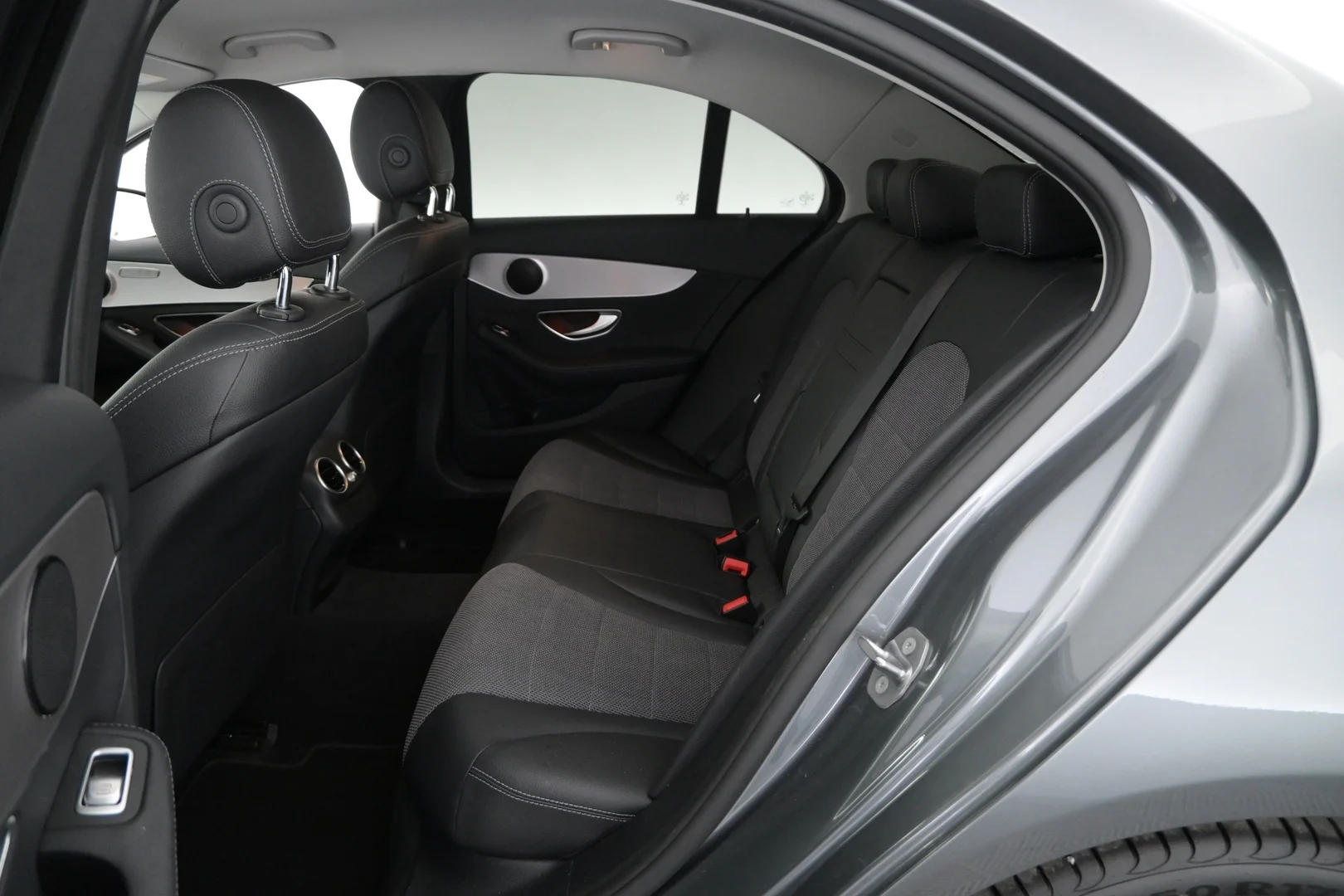 Car Image - 5Lqud1JgV3o541oDpVVjdq
