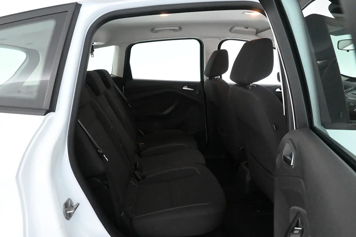 Car Image - 3F0XgJrKuvg4FiImz5QlUx