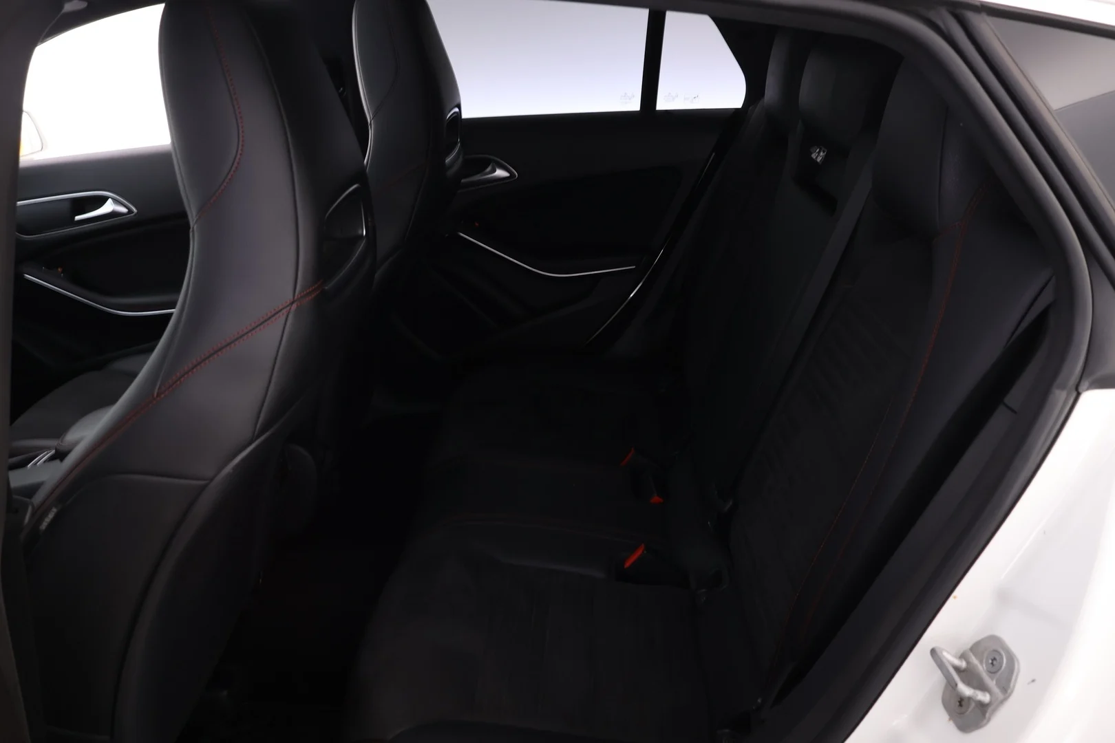 Car Image - oPgjudDCEegPQ4NLec4bf