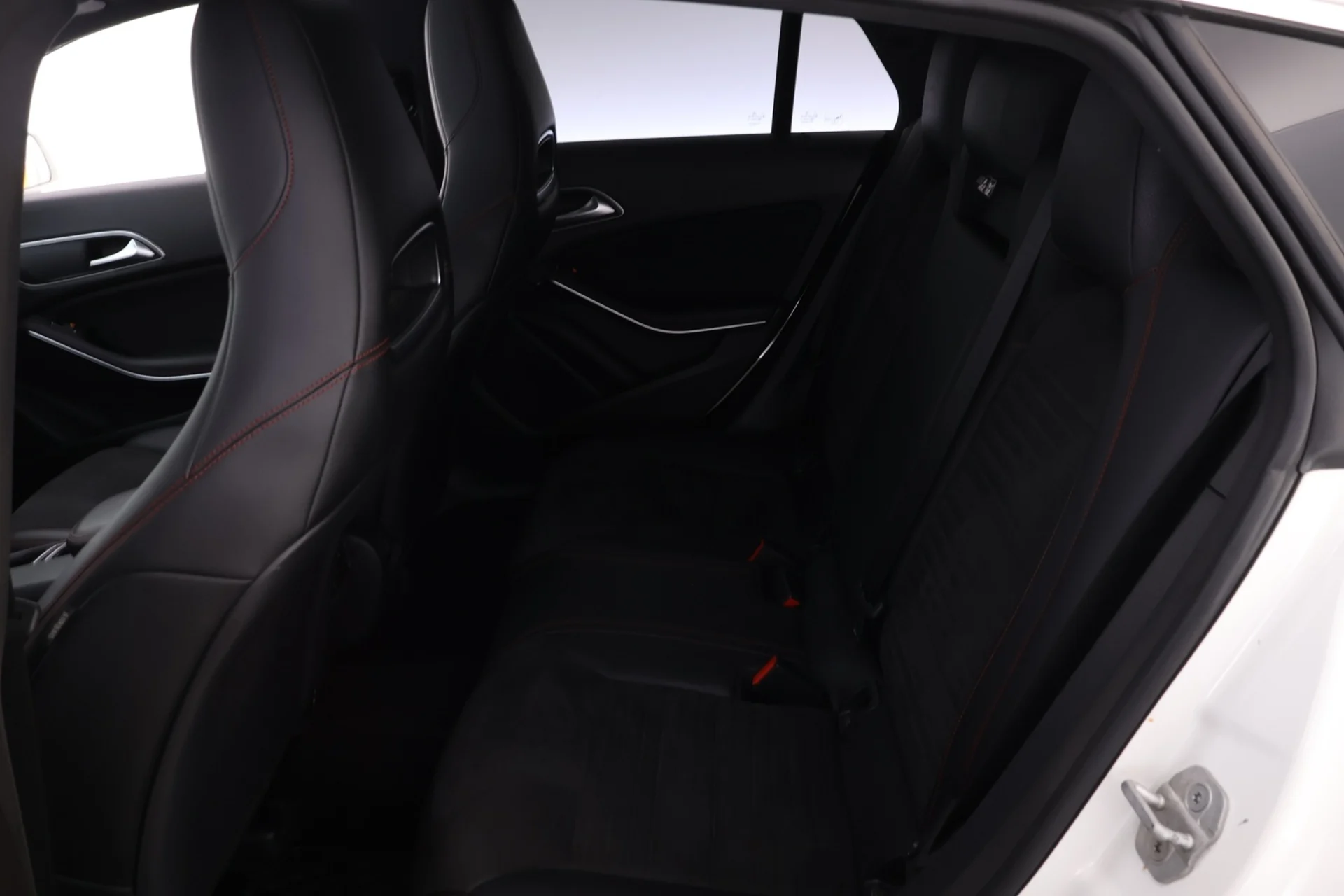 Car Image - oPgjudDCEegPQ4NLec4bf