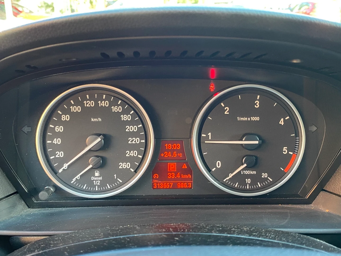 Car Image - EGrX7mgHIlW8g0B75oRCE