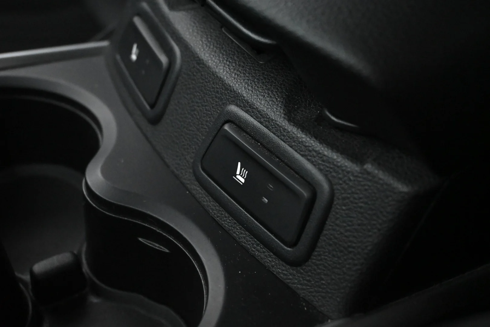 Car Image - 46jN0kBdXzrwwAGIuE90i0