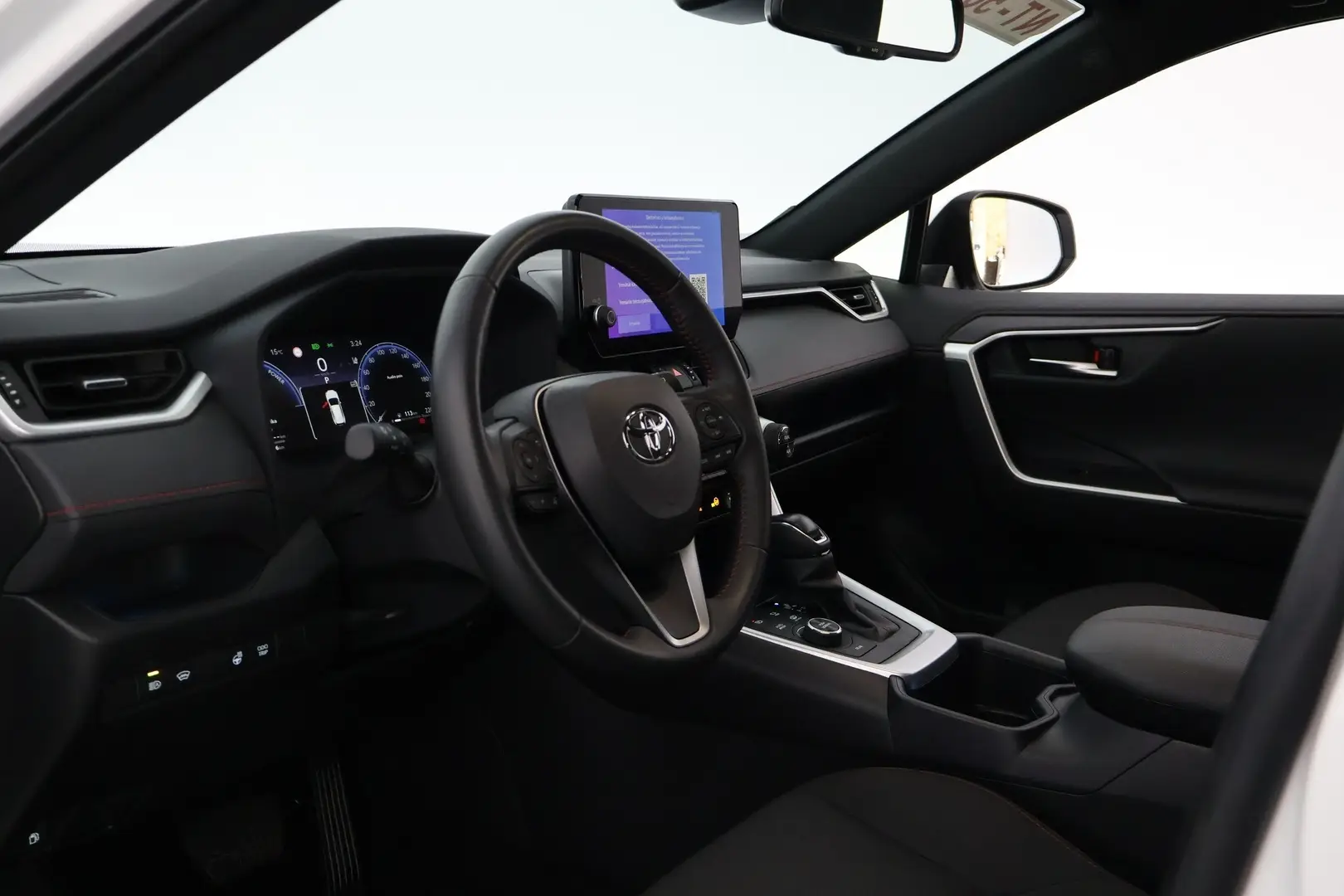 Car Image - 6I3IPIa9EkpTnVoAEVYi0N