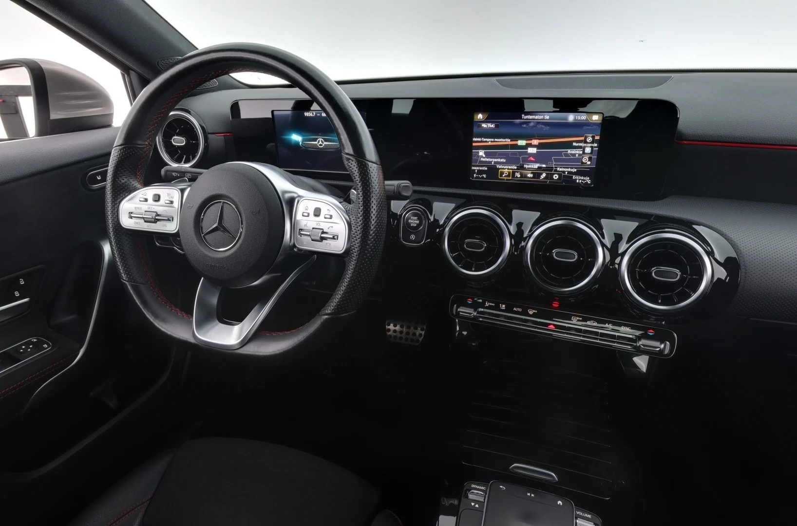Car Image - O8CbNdHjqIHxYOIkIdSQe