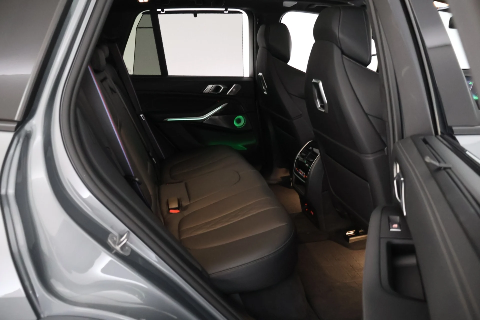 Car Image - 6x5N7sm4fYYlNSYci49FNc