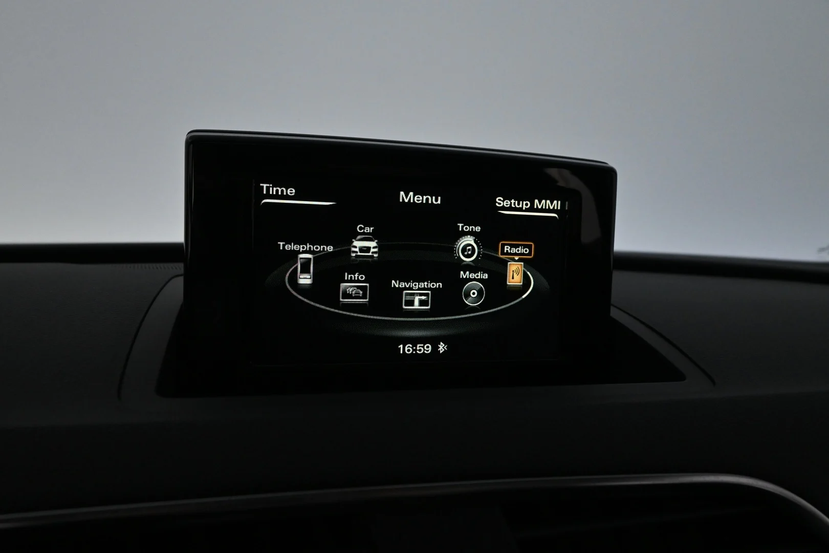 Car Image - 3yJ7OGM5kH5DaV2mzsMJQo