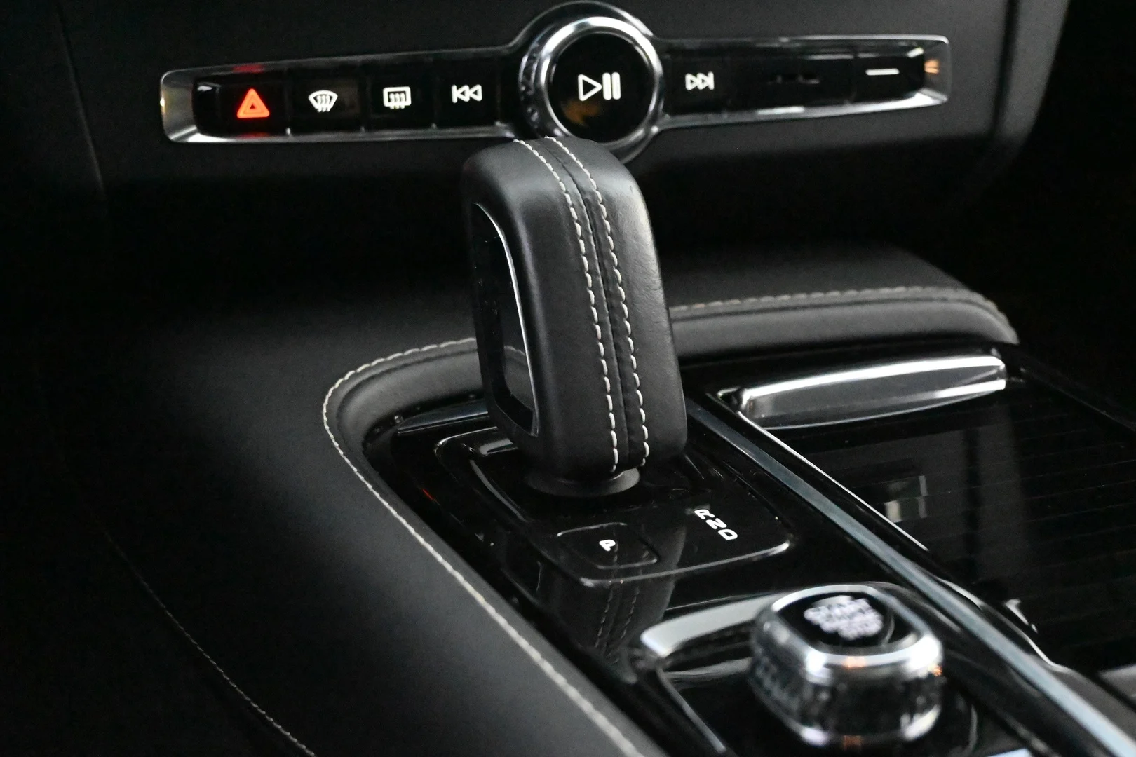 Car Image - 3lOj9wuOTHTSIPb00hsc7W