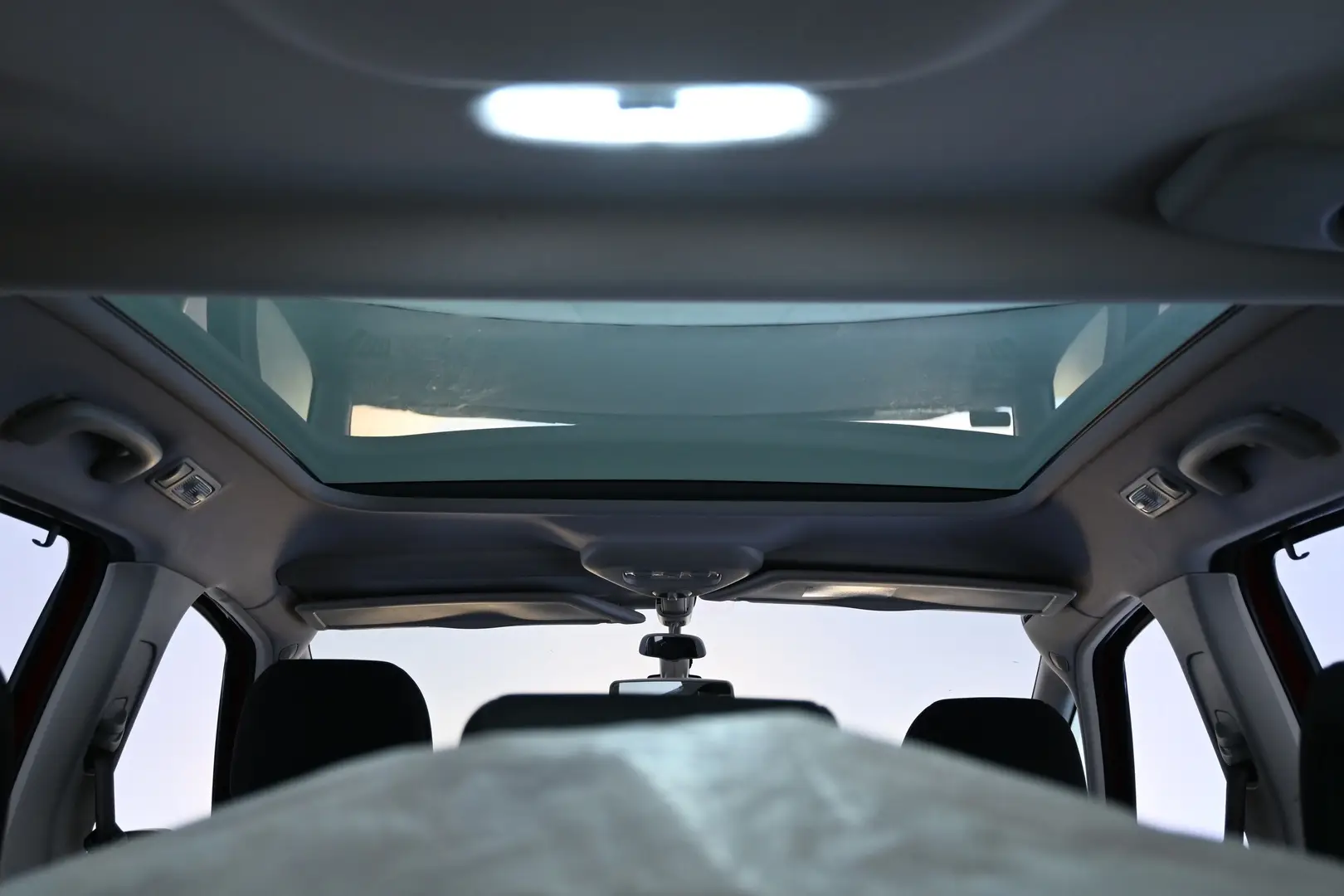 Car Image - 1xFdAt7O5dIC9szSv0Kecz