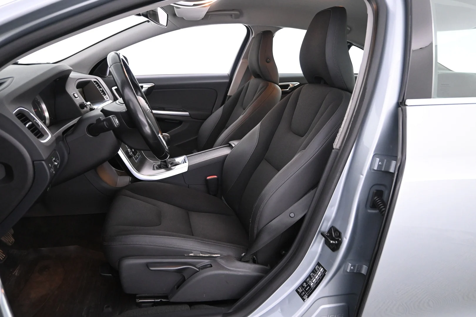 Car Image - 2UYSJpSJKP0AXBkHmSLTxv