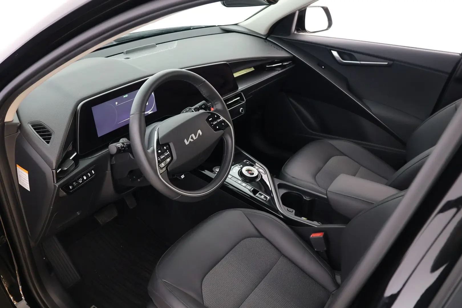 Car Image - 2QgLjPWQxruaf6wF6aLM5o