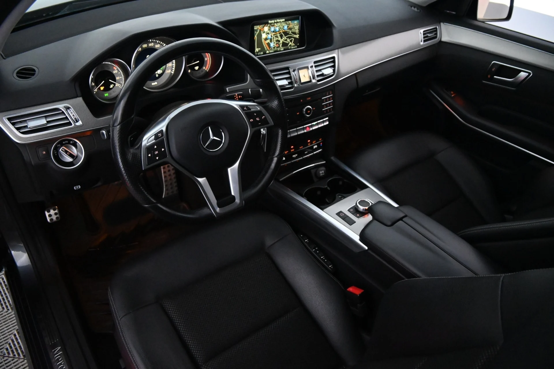 Car Image - 4bqGaFo0D0dkWJmkuf8bTT