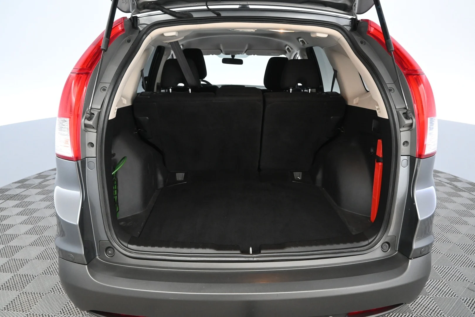 Car Image - 13dGuBuUiqimYp11IHZObA