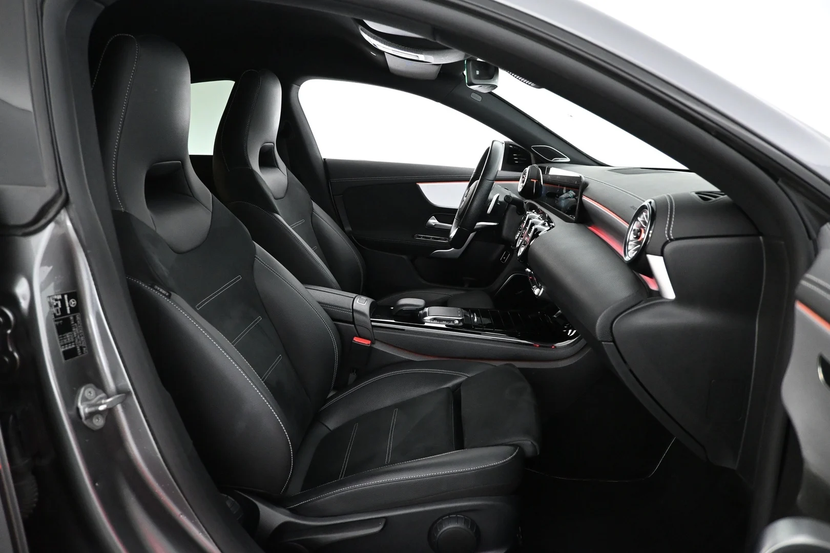Car Image - 1Oz6n5lR8JCQiYrHl22U5Q