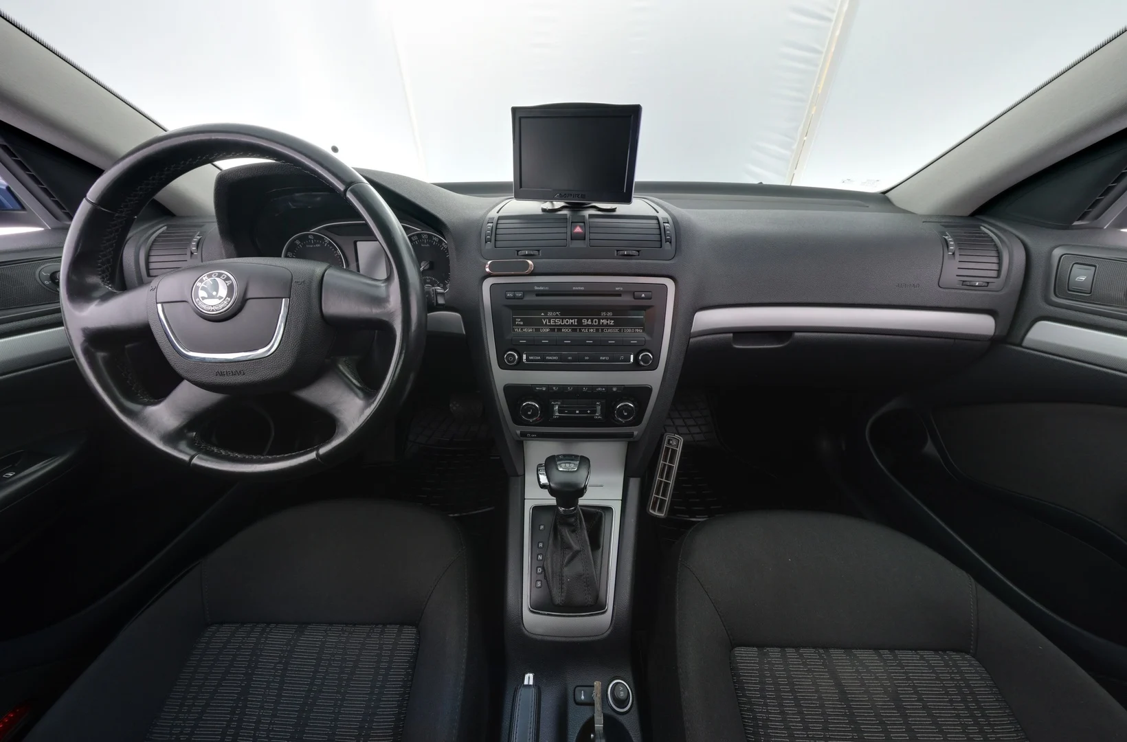 Car Image - 2HIiP0PICYJpc8GDyykLOT