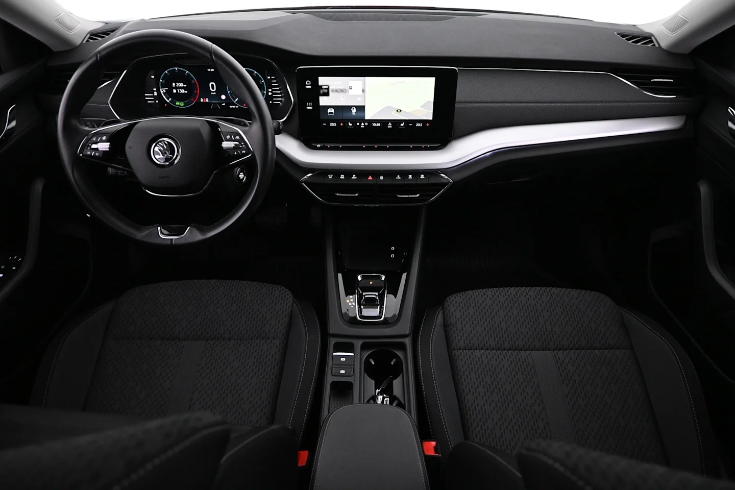 Car Image - 4y2LywpNCdKCBHrTzgkqak