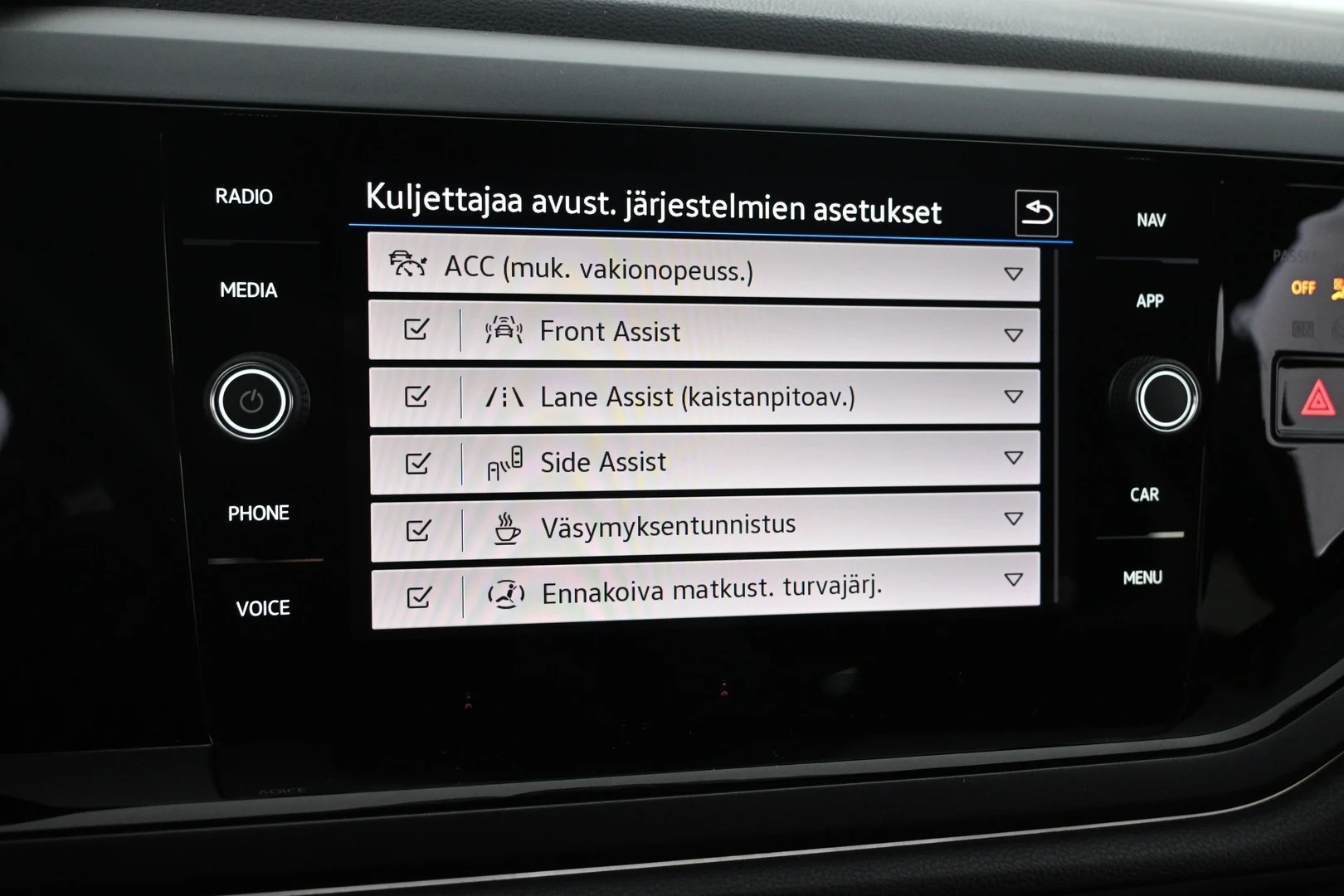 Car Image - 4FALLzlhWwW0b5fKQqDhXY