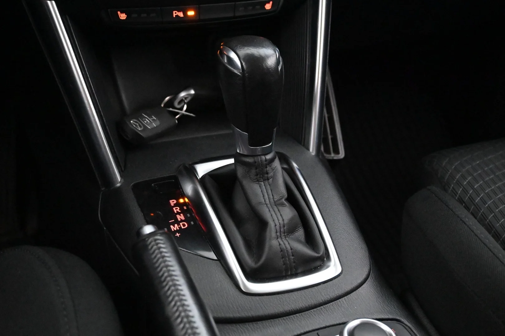 Car Image - 4VPaxx4qltKOyPrYUUQmrJ