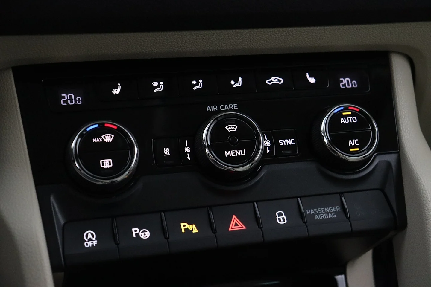 Car Image - Z7FpyXGeUV6y11VpFbhqC