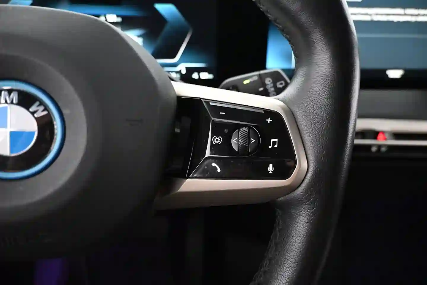 Car Image - 6yUh27omKWh4FlY7Bf6gD6