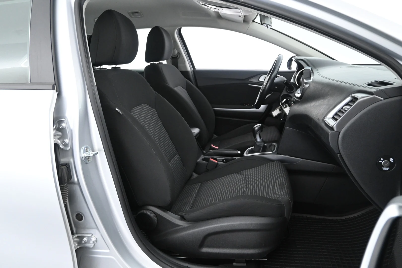 Car Image - 3pfpjJ3zKLJHRYlAWF9KCn