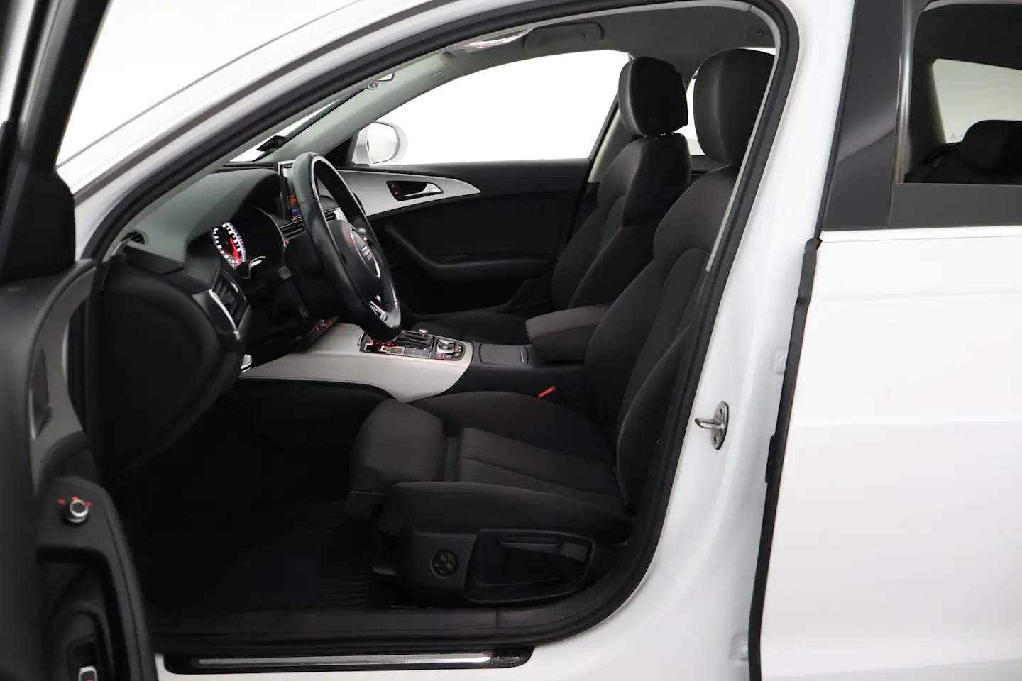 Car Image - 23Fz0lMOEt36Lsx7BkAjwF