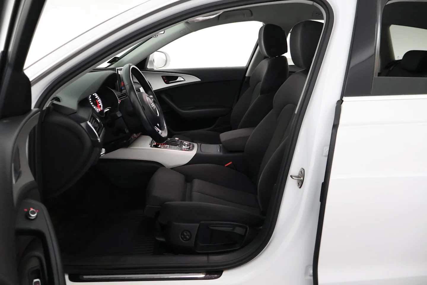 Car Image - 23Fz0lMOEt36Lsx7BkAjwF