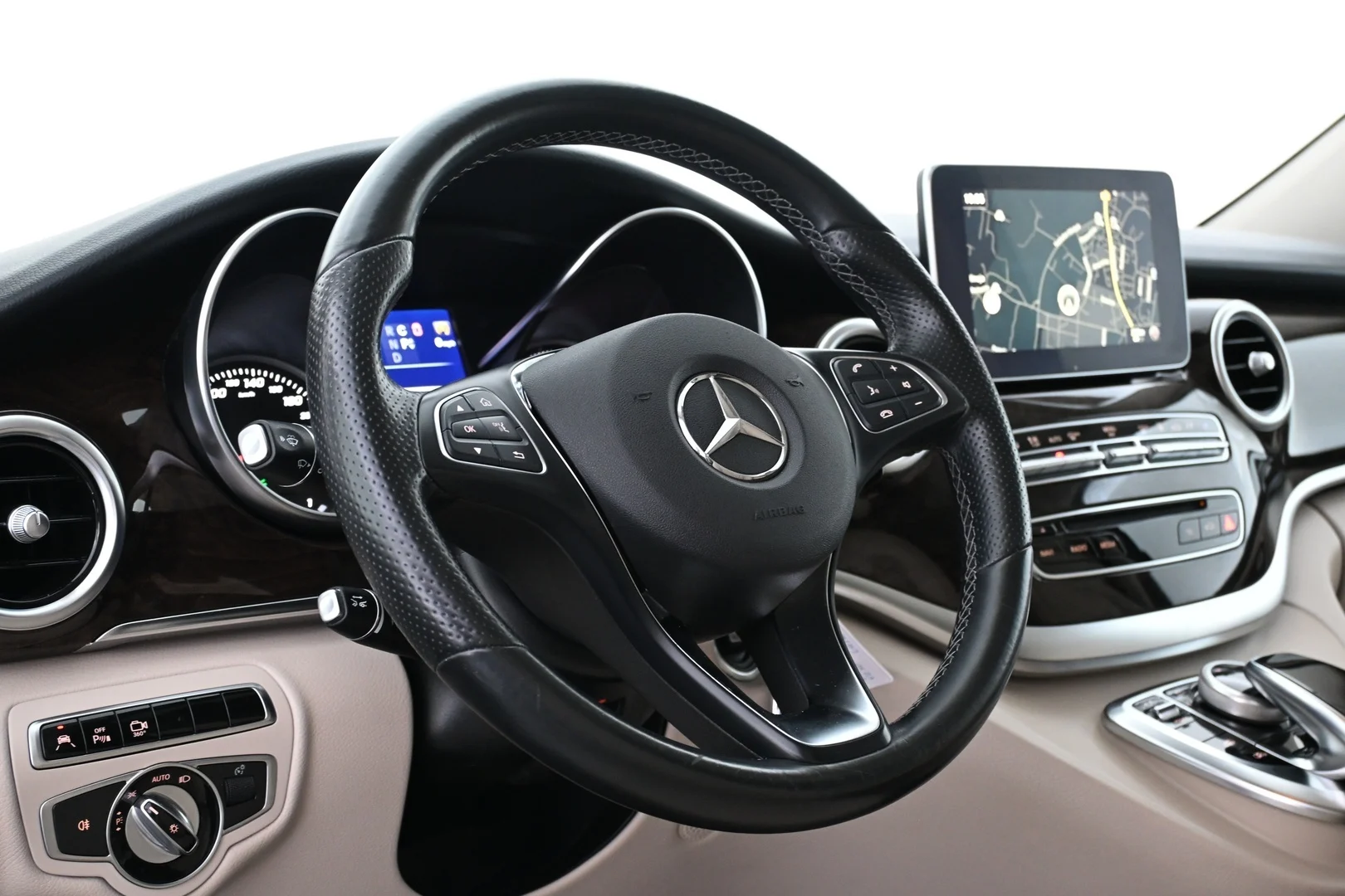 Car Image - 4lKUIOlAnrwNWXepl3MbEy