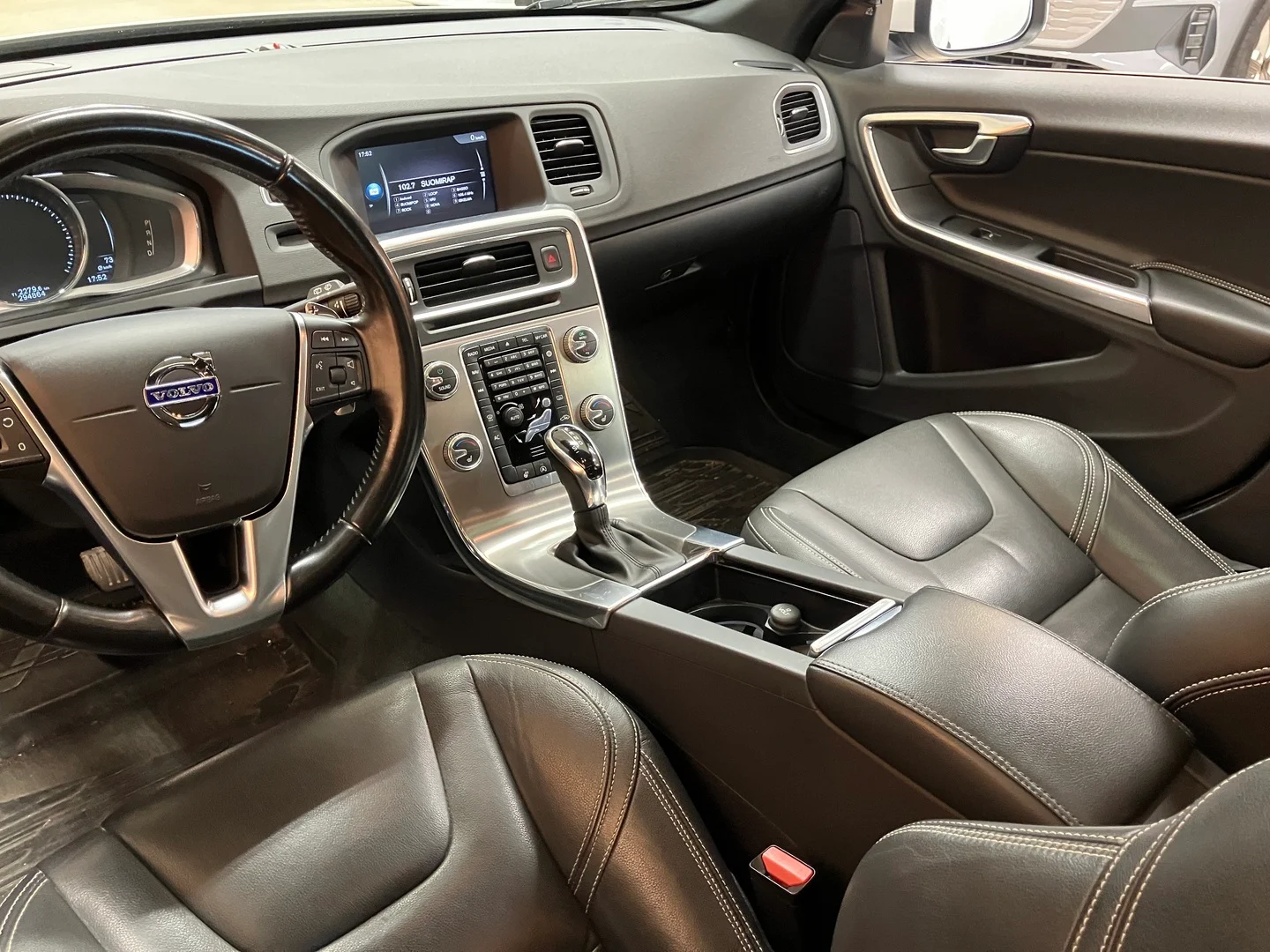 Car Image - 1WSssxkCj8A2nyOBjDzGSD
