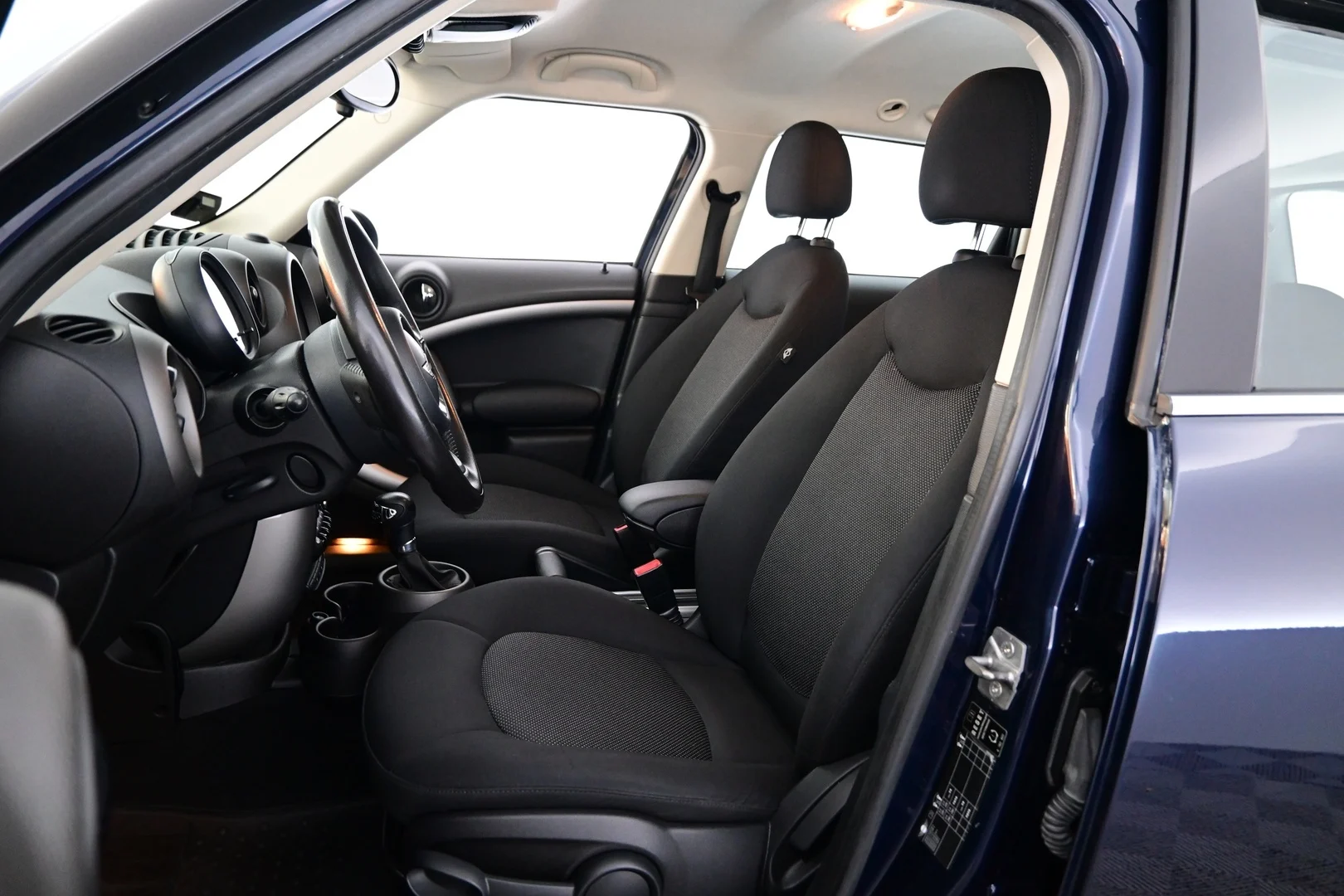 Car Image - 3nqTjSEN4tK6D2UYaNmNBM