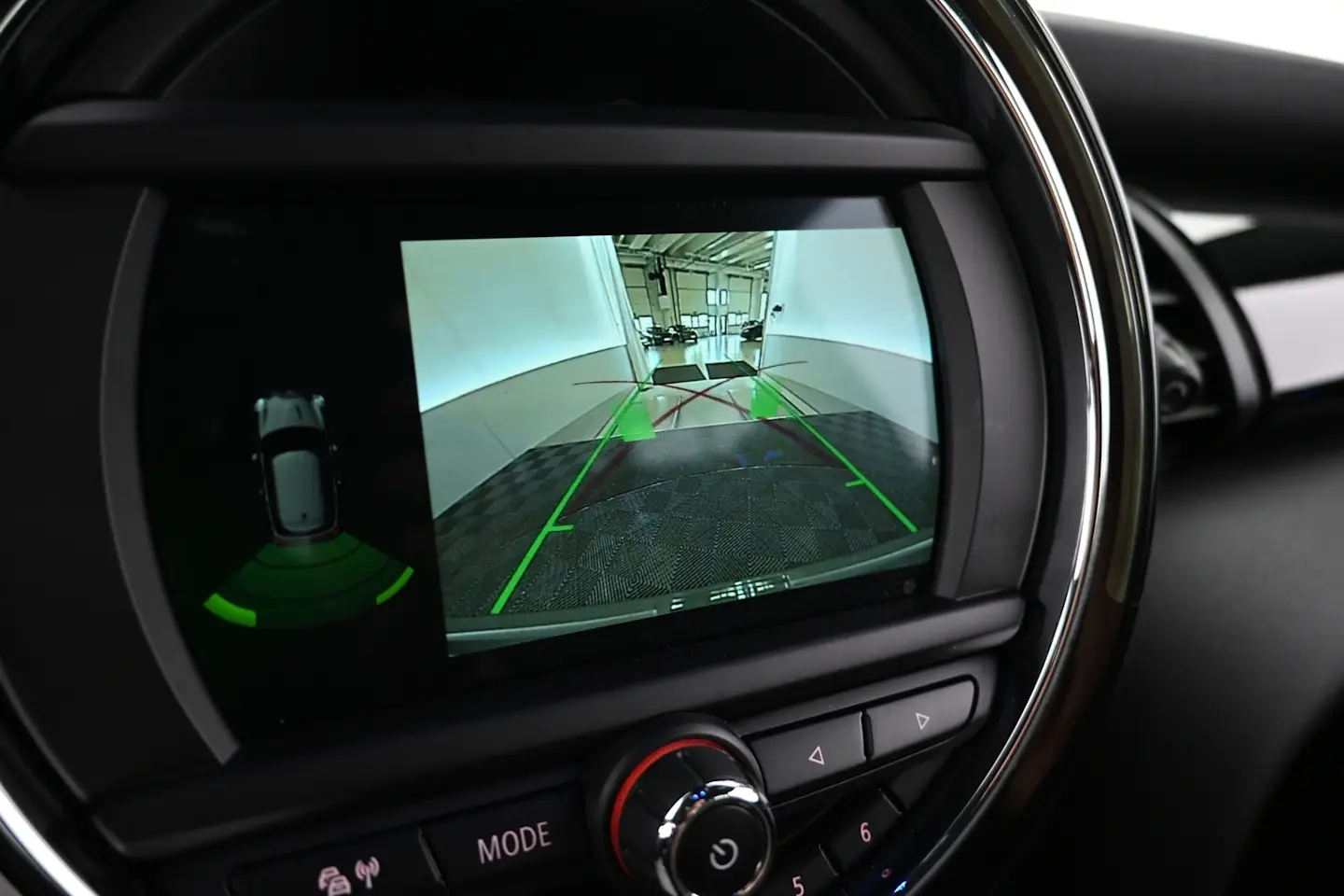 Car Image - 5cL9SRF7k3P4BnzPH05bd2
