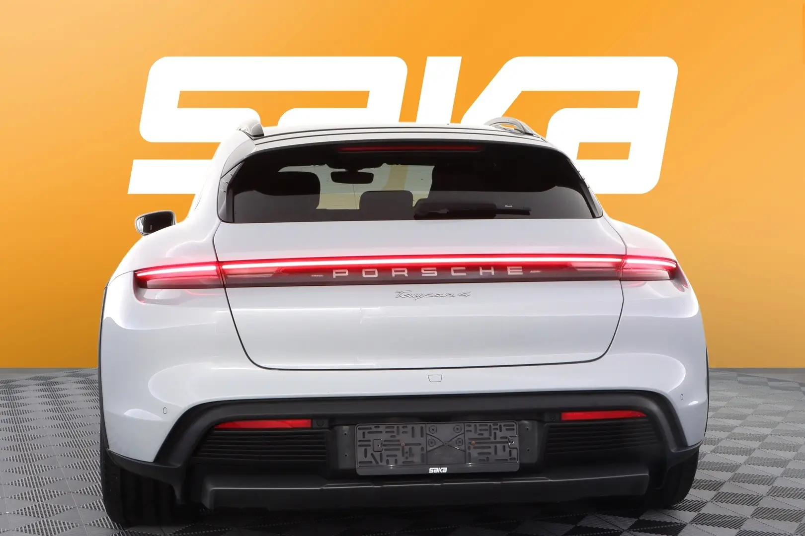 Car Image - 5P6pPpP8TvHTZp5pgV672S
