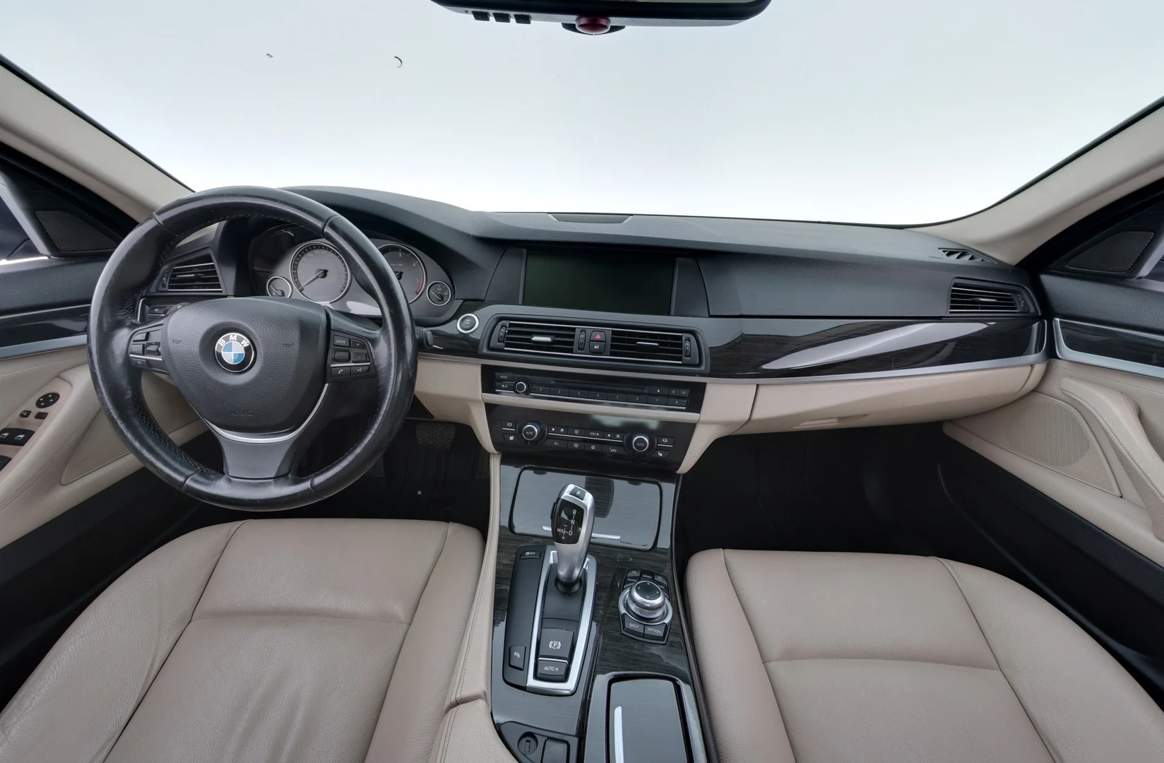 Car Image - 5KLg8utHBKzSyACw4LI1bc