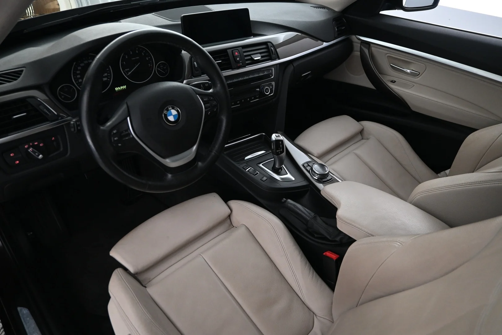 Car Image - 5RZBEC5P4TMxf0KPL1h6Mt