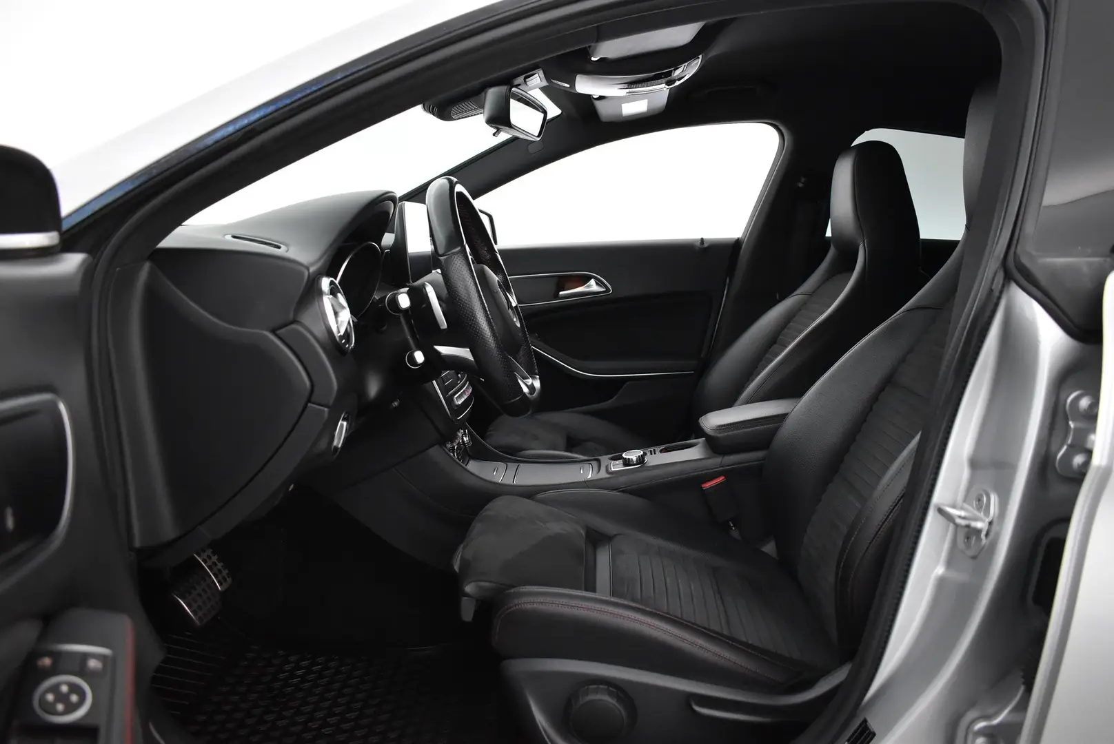 Car Image - PCyGdQtZttW0rWji9Cgtr