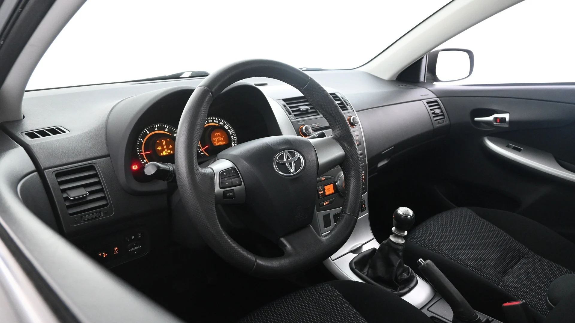 Car Image - 2bwwES0VcruCQKzf4twb0I