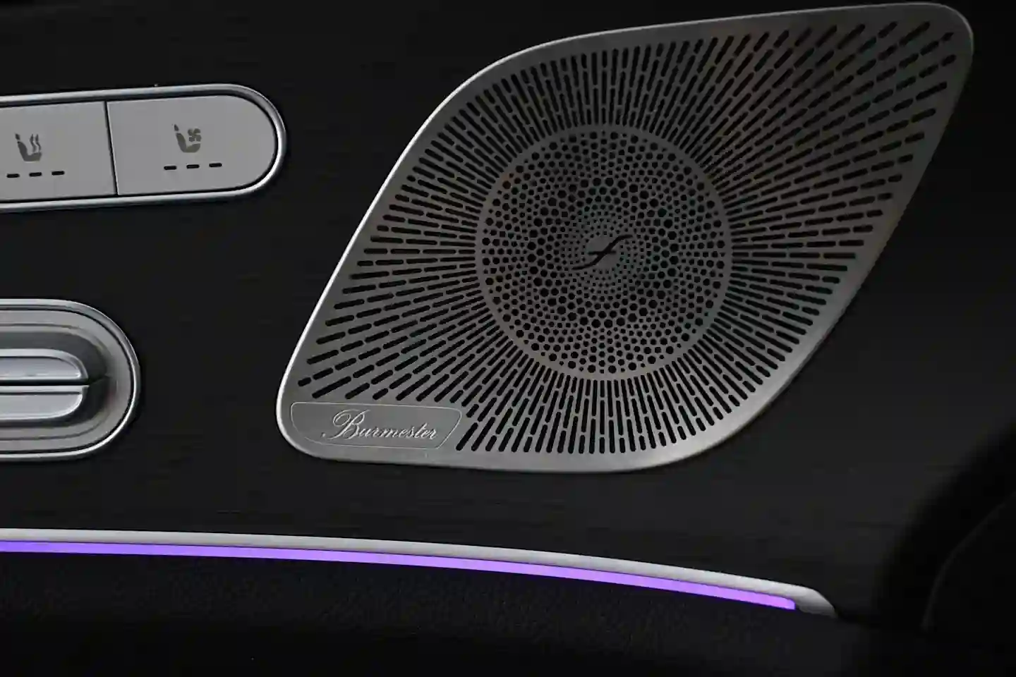 Car Image - 3n4EumWN4nL0VPqGKfntVf
