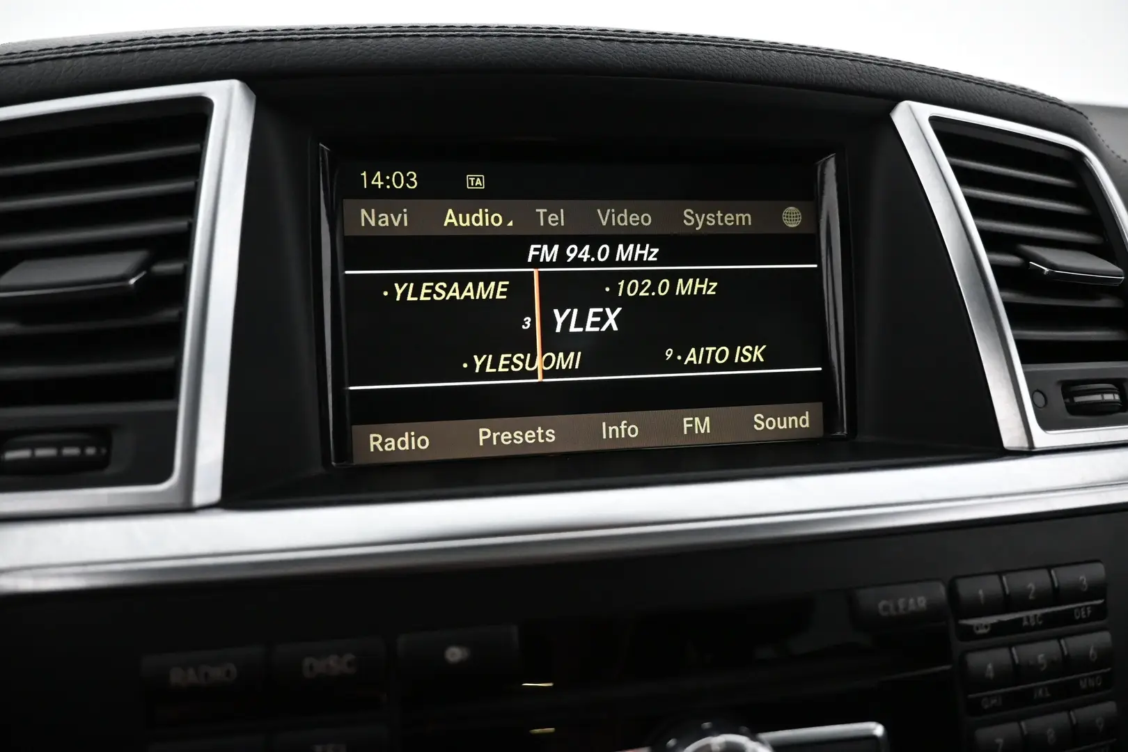Car Image - 2H32mxr6qkgfHvuxbibUSz