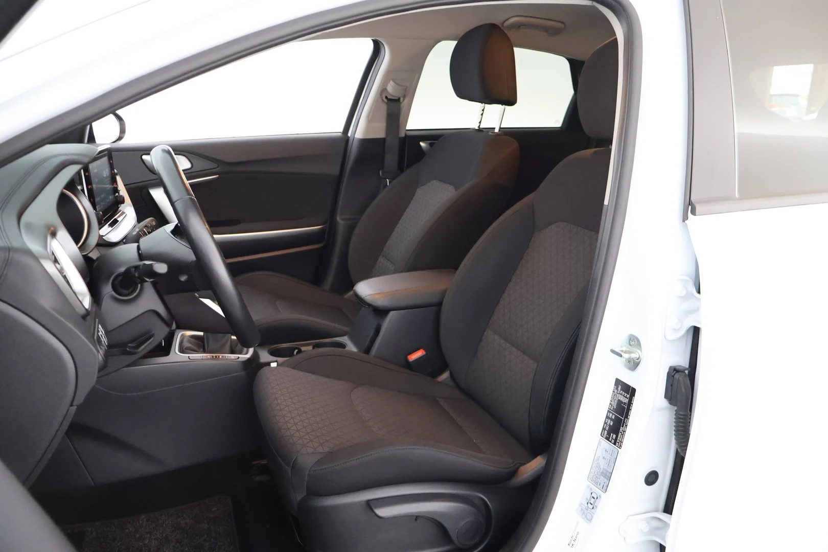 Car Image - 2p7i656u5h4gybHOpayhkN