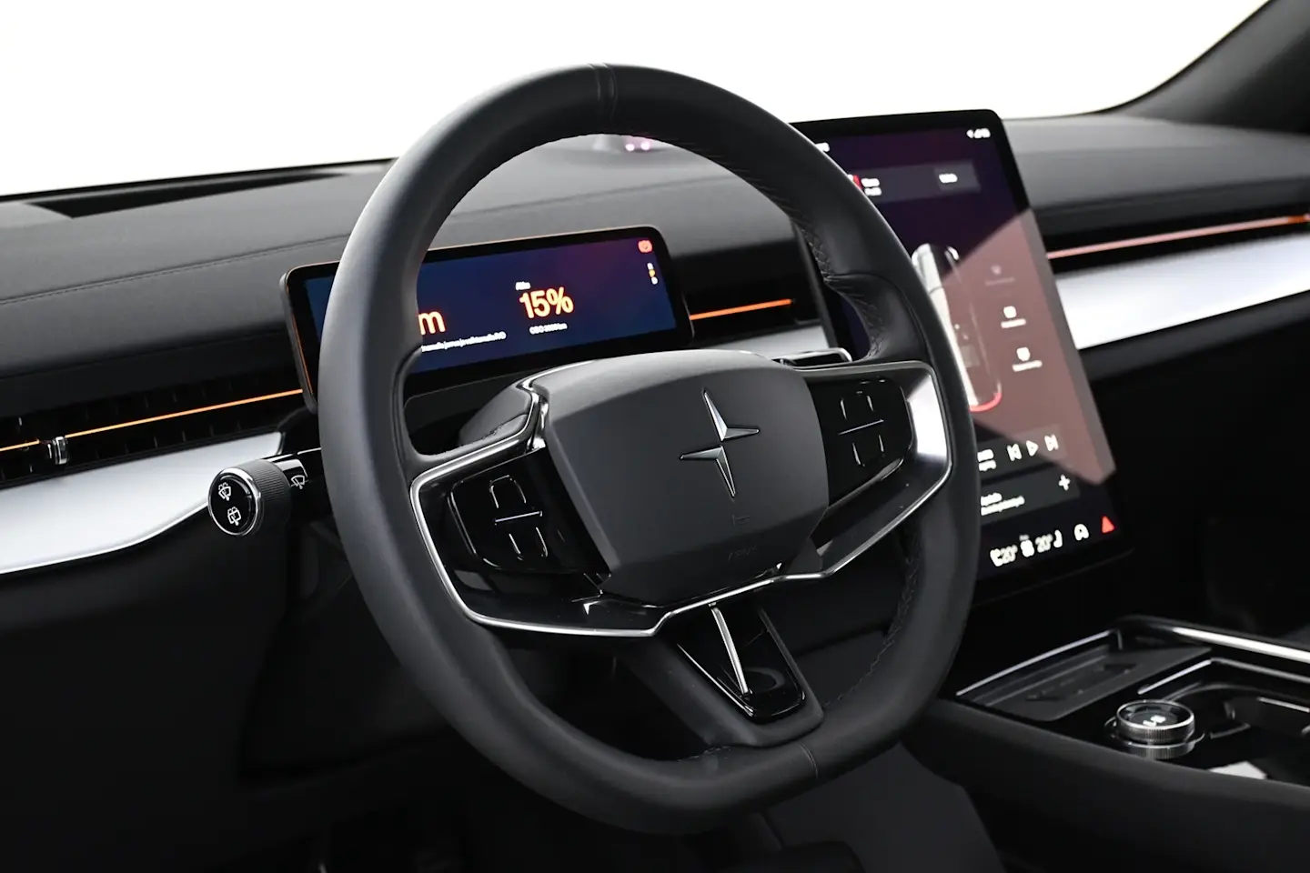 Car Image - 7q6Lc8N39kERI44UFFR6Mn