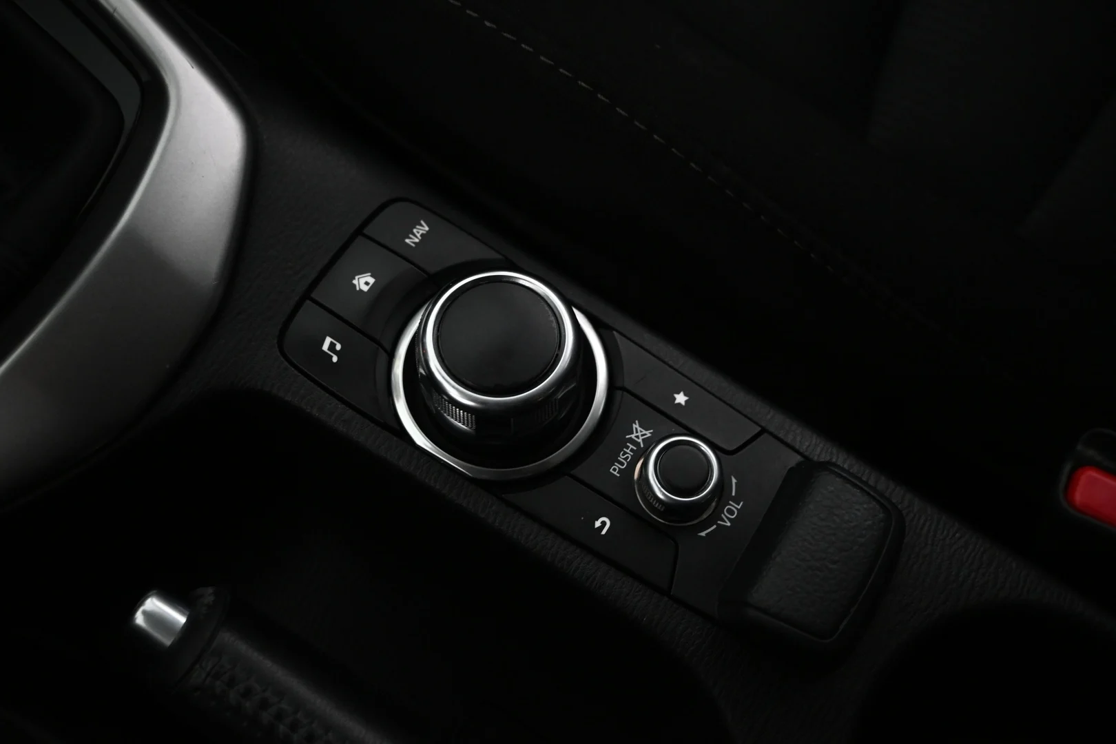 Car Image - 4RVnN2YD7l6AV63VBuRFIK